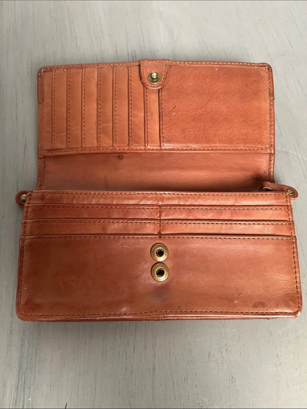 Brown Leather Wallet with Anchor Detail. 2 Zipped with lots of slots. Classic
